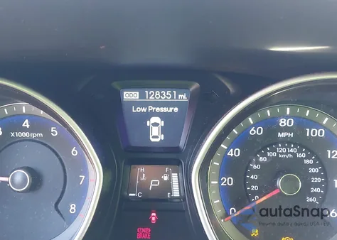 2016 Hyundai Elantra Gt из США, поврежденный, VIN KMHD35LH9GU270544